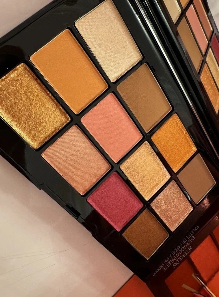 NARS Afterglow  Eyeshadow Pallet - Image 2 of 3