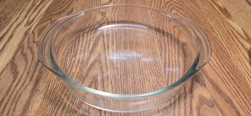 Vintage Pyrex # 221 8.75" Clear Borosilicate Glass Round Cake Baking Dish VGC