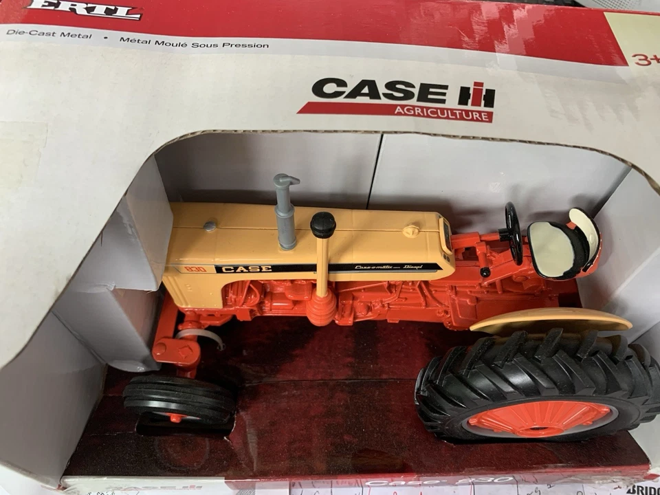 Ertl Case 830 Wide Front Tractor.  1/16 Scale - Image 3 of 4