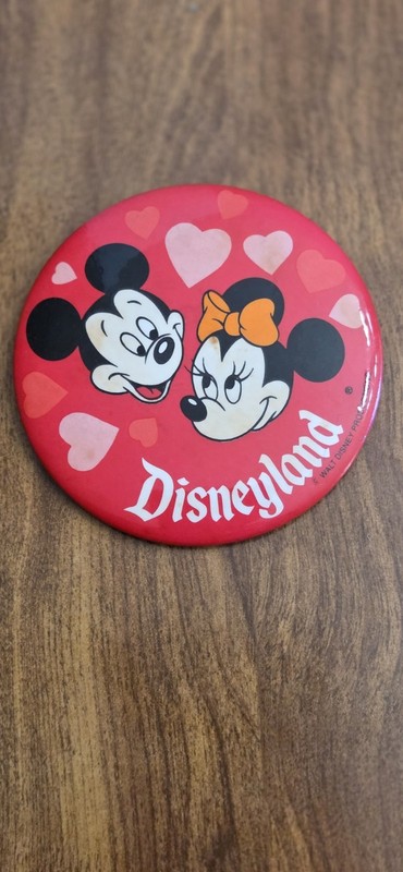 Vintage Pinback Valentine Mickey & Minnie Disneyland Button