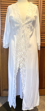 Long White Nylon and Lace Peignoir Dressing Robe Size Small - See Measurements