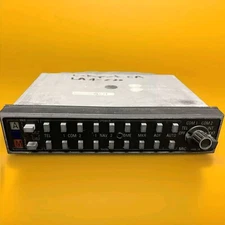 BENDIX KING KMA 24 PN 066-1055-03 Receiver & Isolation Amplifier.  