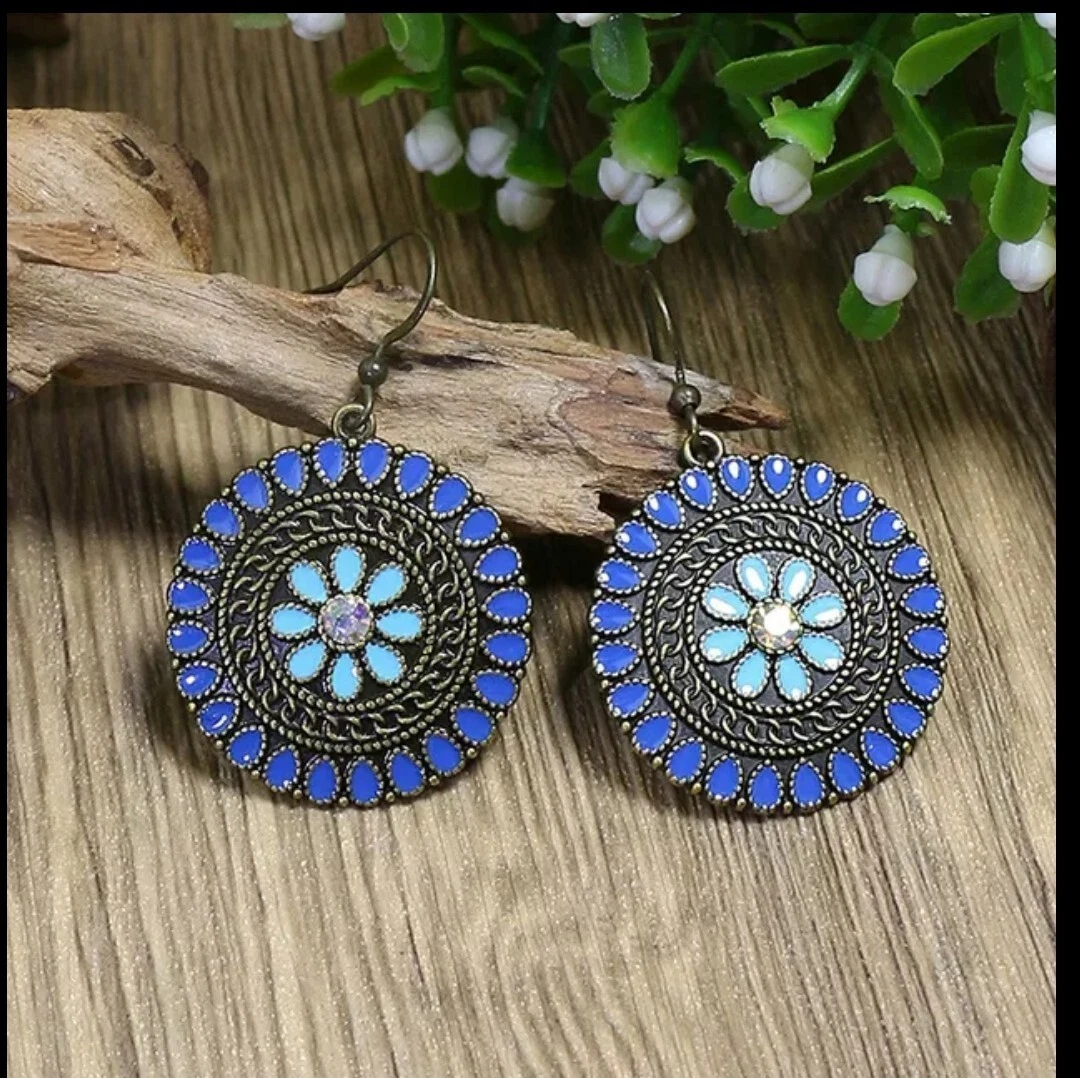 Asian earrings store