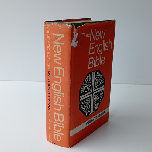 π₯ Vintage 1970's The New English Bible With The Apocrypha Hardcover 1st Edition - Picture 6 of 13