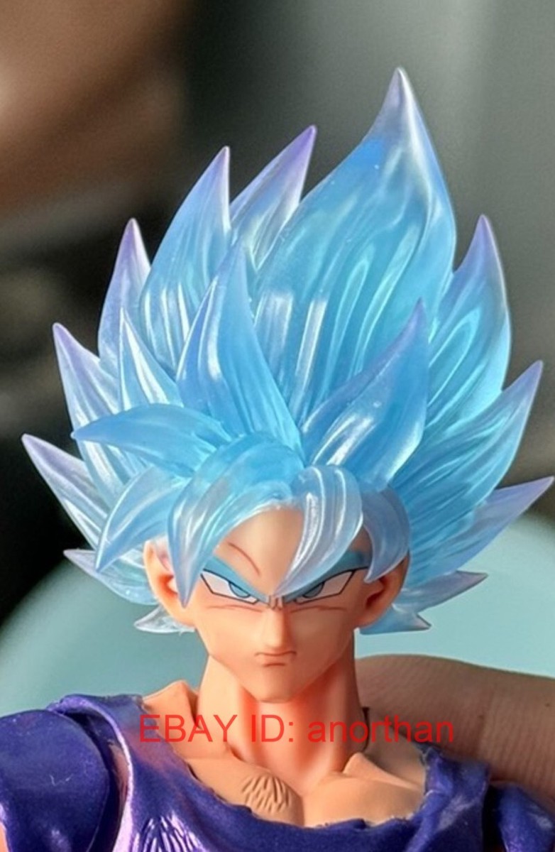 LEFMA Son Goku Kaiouken Transparent Blue Hair 1/12 Head LEFMA Son Goku Kaiouken Transparent Blue Hair 1/12 Head