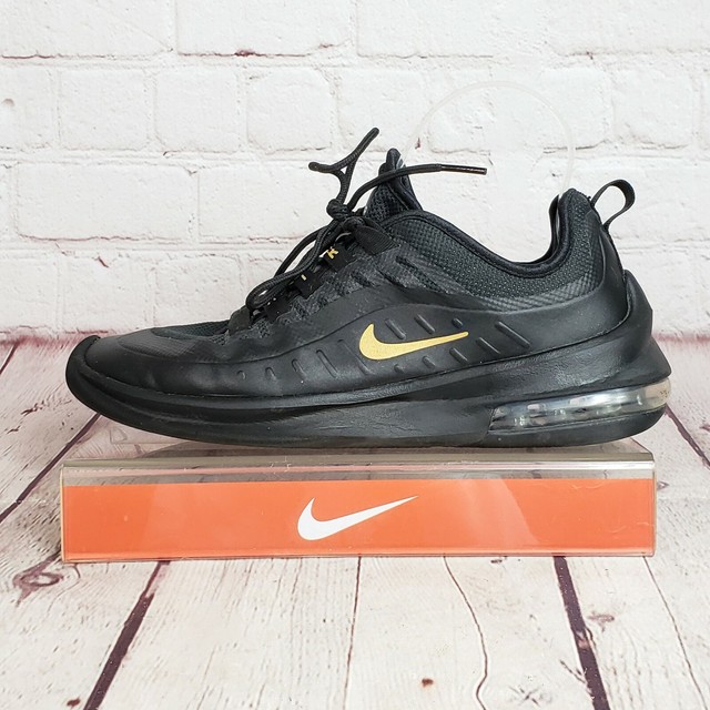 black and gold nike air max axis