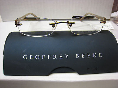 GEOFFREY BEENE EYEGLASS FRAMES Style  AMBUSH in  BROWN  52-17-135 W/ Case