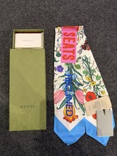 Gucci Schal Blumenmuster NEU mit Etikett und OVP