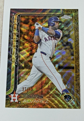 YORDAN ALVAREZ🔥37/75🔥Gold Wave🔥2025 TOPPS CHROME GILDED #146🔥ASTROS