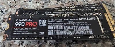 Samsung 990 PRO 2TB PCIe 4.0 NVMe M.2 2280 Internal SSD MZ-V9P2T0