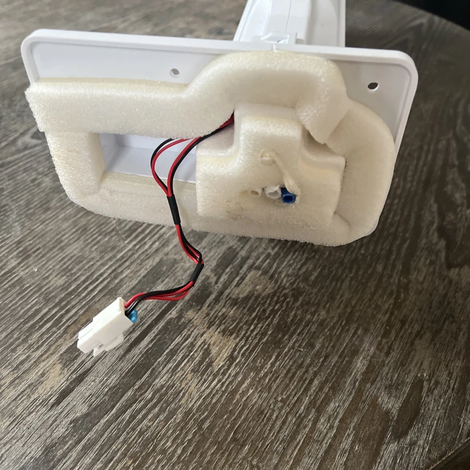 PIEZA CARCASA FILTRO AGUA REFRIGERADOR SAMSUNG # DA81-05883A Foto 3 de 4