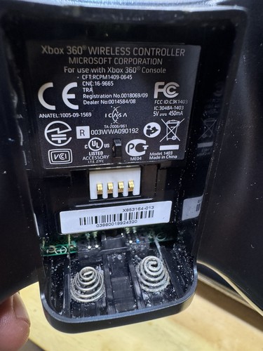 Xbox 360 S Slim 250GB Charging Cable Forza Bundle In Original Box (Read) - Picture 4 of 11