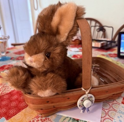 Vintage Dan Dee Brown Soft Plush Bunny Rabbit 8  Glass Eyes Pink Nose EUC
