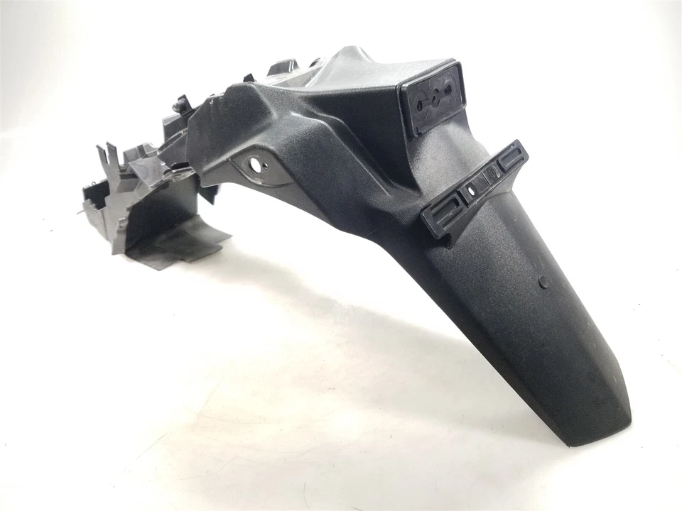 Guardabarros guardabarros guardabarros de rueda trasera Suzuki GW250 L 2013 Foto 2 de 4