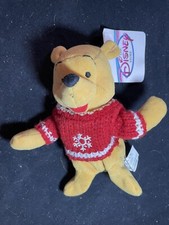 VINTAGE DISNEY STORE WINNIE THE POOH RED SNOWFLAKE SWEATER BEANBAG PLUSH XMAS