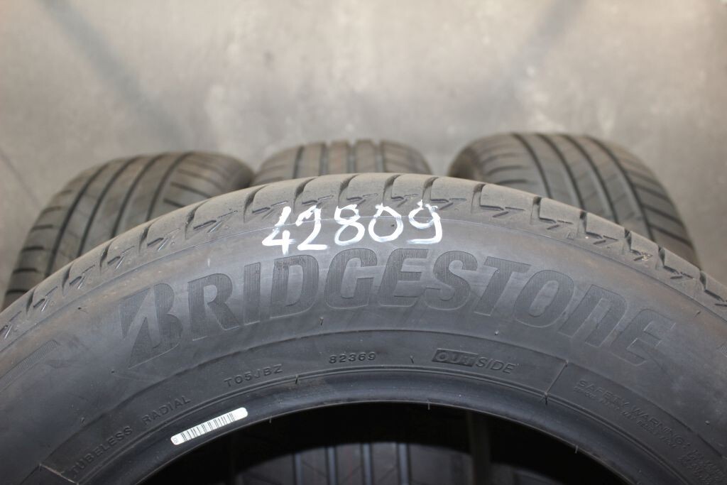 215/60r17 BRIDGESTONE TURANZA T005 4本 4 Bridgestone Turanza T005 Sommerreifen 215/60 R17 96H 6,3mm