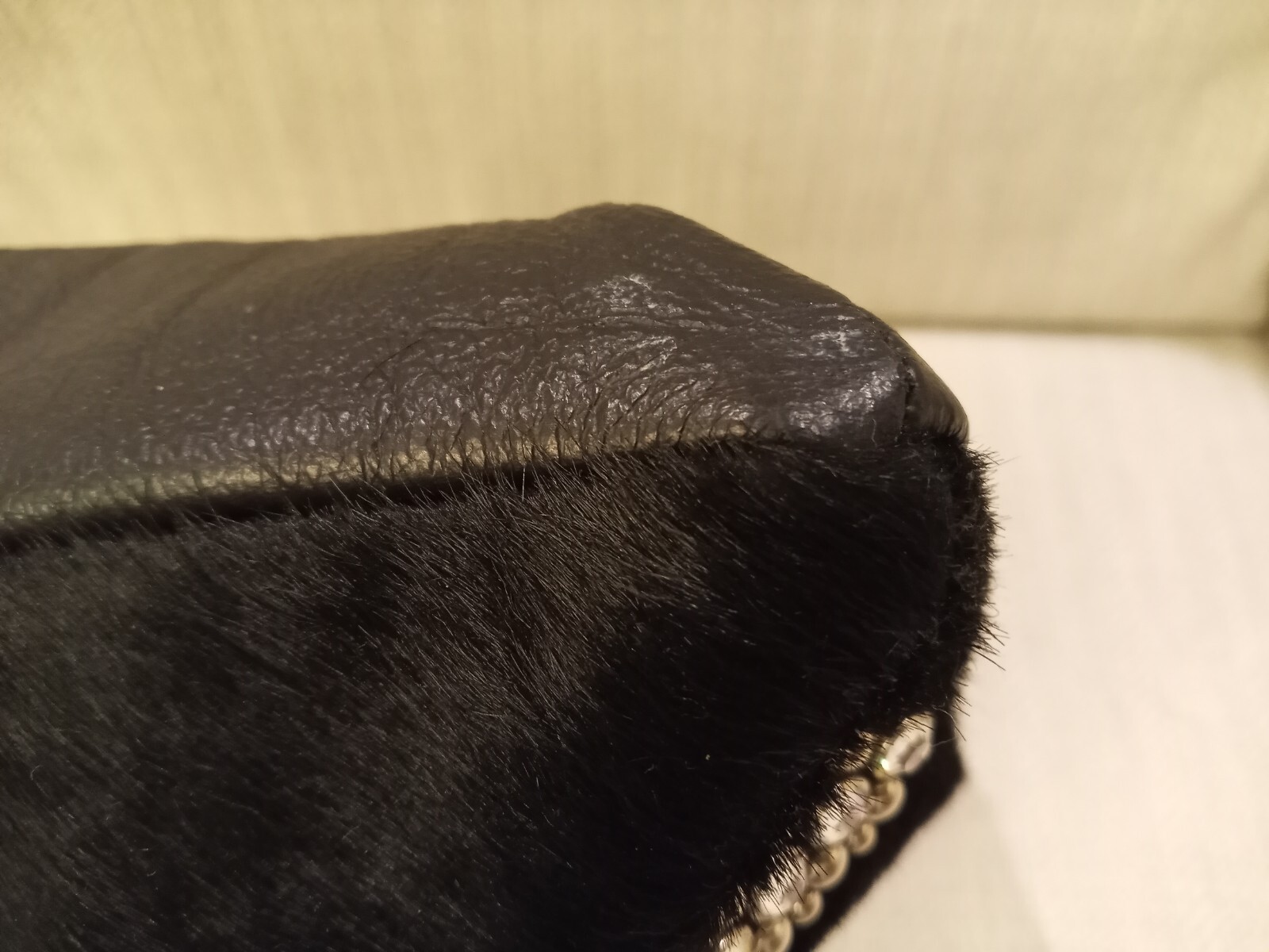 Picture 10 of 24