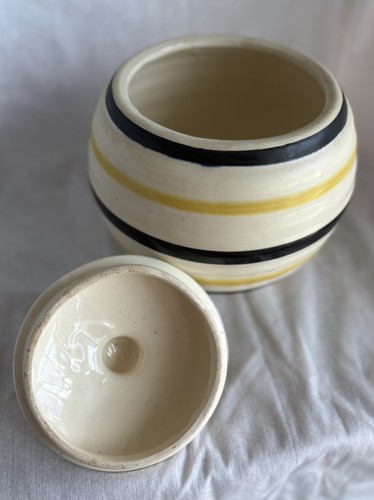 Vintage Robinson Ransbottom Co Cookie Jar Round With Yellow & Black Stripes - Picture 4 of 5