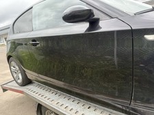 Original BMW 1er E87 T�r Vorne Rechts Fahrert�r Sapphire Schwarz