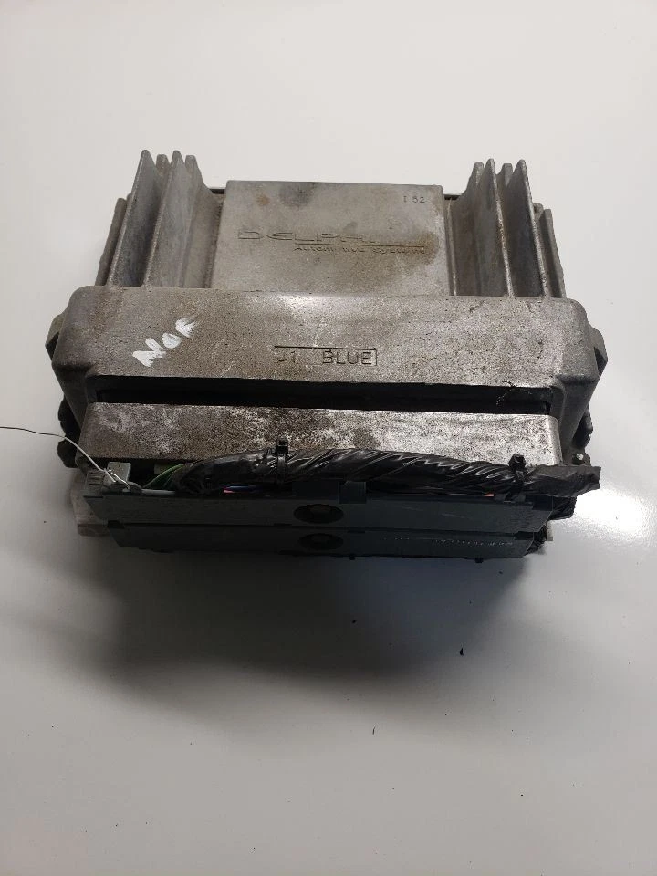 Электронный модуль управления двигателем ECM ID 12209624 подходит для 01-03 BONNEVILLE 1337805 - Изображение 2 из 4