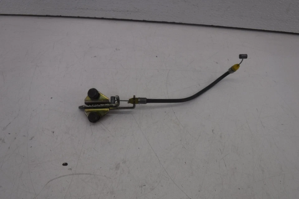 00-05 KAWASAKI NINJA ZX12R CONJUNTO DE BLOQUEO DE PESTILLO ASIENTO PASAJERO TRASERO CON CABLE Foto 2 de 4