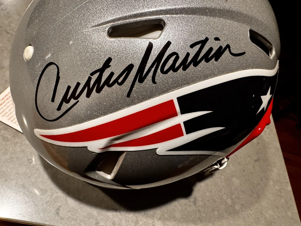 Casco Auténtico Tamaño Completo Firmado por Curtis Martin New England Patriots - PSA Foto 3 de 4