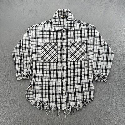 Aaron & Amber Oversized Plaid Fringe Snap Up Jacket in Women s Size Small