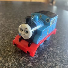 THOMAS FRIENDS Thomas the Train Engine Friction Pull Back 2004 TOMY Eyes Move
