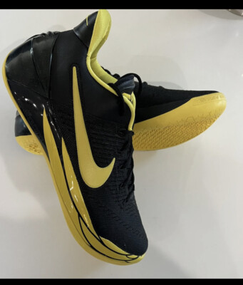 Nike Kobe AD Oregon 2017 Black Yellow 922026-001 Size 9.5 