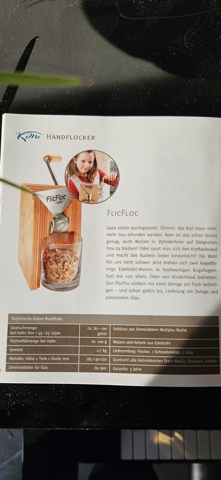 LuCano Flocs 1 Kg – BARF Ergänzungsfutter Für Hunde, Mit Mais, Reis, Gemüse & Nudeln