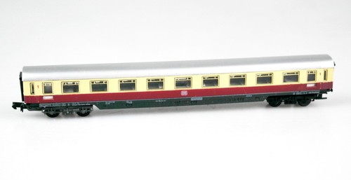 ARNOLD Spur N 0381 TEE-Personenwagen APyum, 1. Klasse, DB, Epoche IV, lesen! | Zustand: Gebraucht