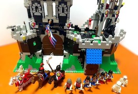 LEGO 6090 Royal King&rsquo;s Castle Vintage System Set w/ Box Manual Incomplete