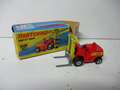 Matchbox Lesney Superfast SF15 Fork Lift- yellow hoist, black base, boxed