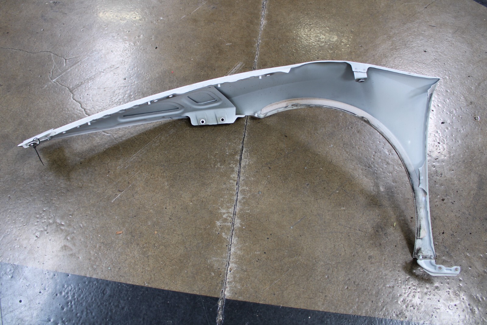 Lamborghini Huracan, RH, Right, Fender, Dmg, Used, P/N 4T0821022D