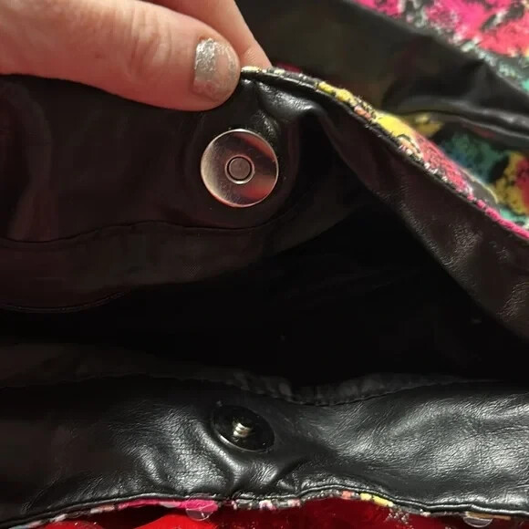 Bongo Rainbow Sequin Shoulder Bag - image 7