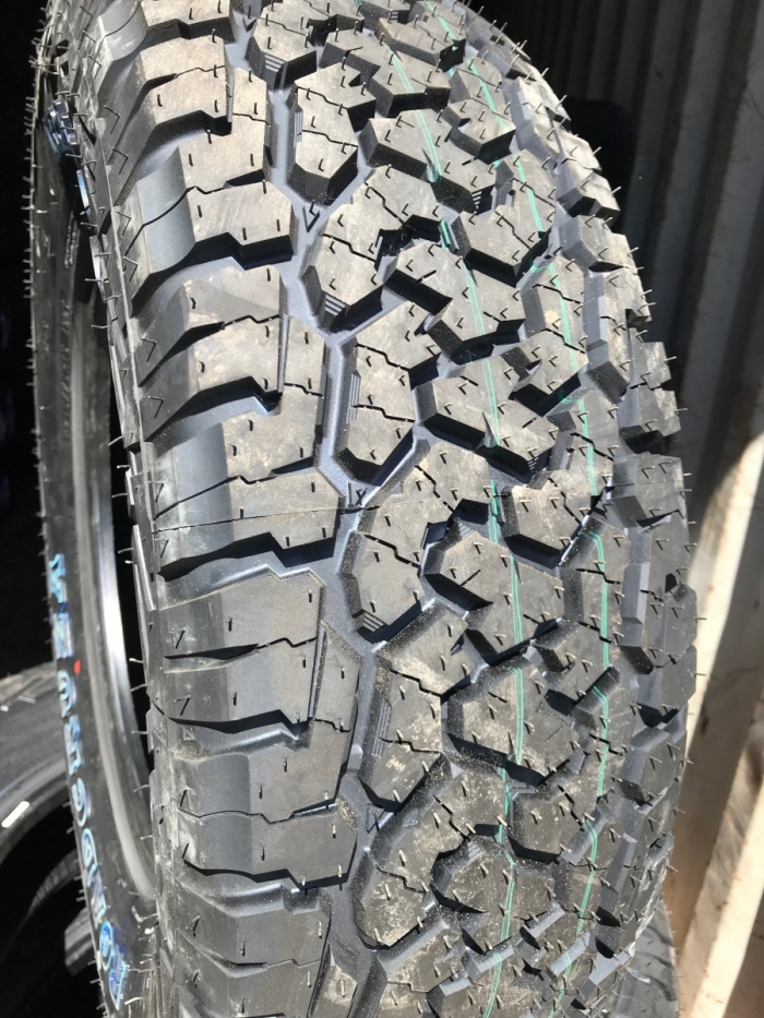 225/65 R17 102T Pneumatici FUORISTRADA 4x4 COMFORSER CF1100 ALL TERRAIN M+S