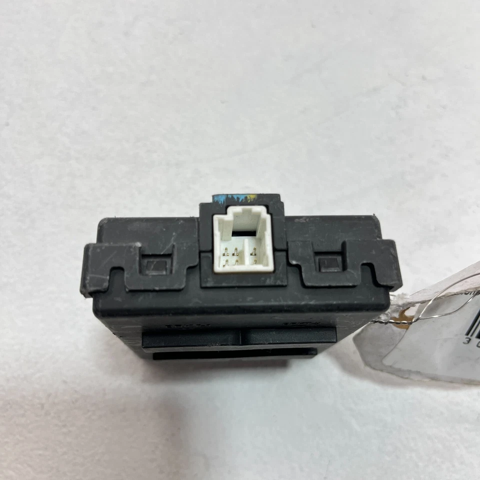 Hyundai Sonata 2015-2017 TPMS MÓDULO DE CONTROL DE PRESIÓN DE NEUMÁTICOS OEM Foto 3 de 4