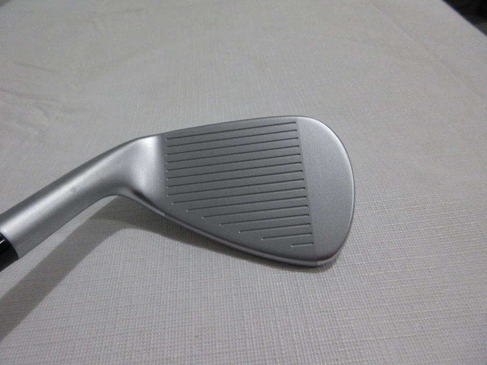 TaylorMade P790 23 9-iron - 40* - MMT 65 Regular Graphite - NEW - Image 4 of 4