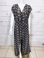 Torrid Womens Hi Low Dress Size 2 Black Geometric V-Neck Front Slit