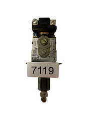 Allen-Bradley 836-C11 Pressure Switch, Series A, 125V