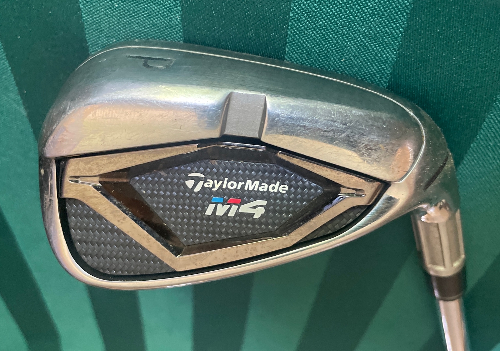 TaylorMade M4 Pitching Wedge RH w/ KBS Max 85 Regular Flex Steel Shaft