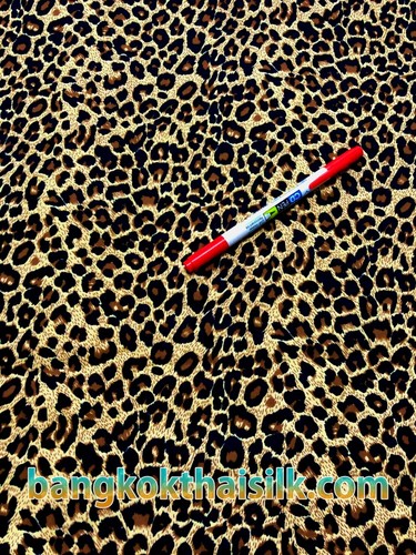 Cheetah Leopard Animal Print Soft 100% Cotton Fabric Material - Picture 5 of 5
