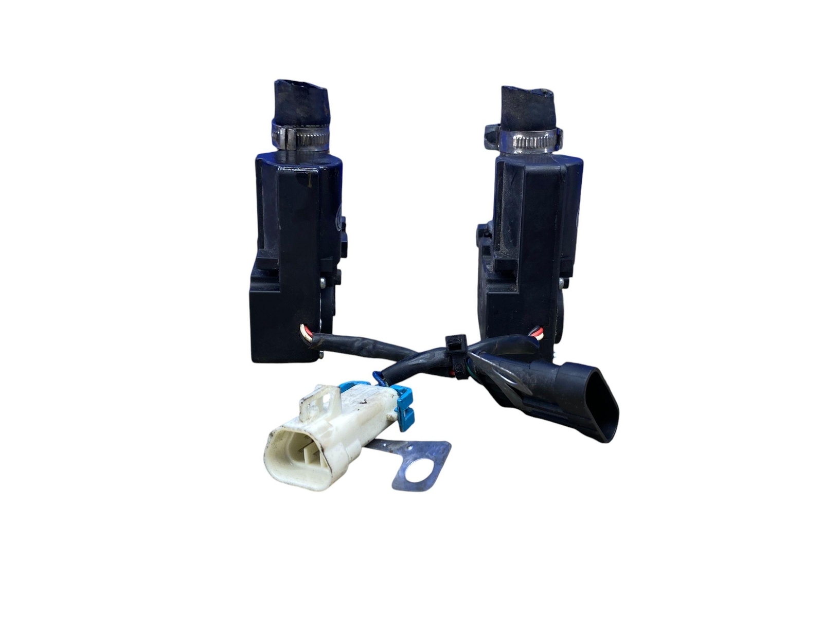 2004-2019 MASERATI GRANTURISMO RWD 4.7L HEATER WATER VALVE SET *FLOOD RECOVERY*