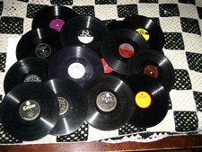 78rpm LOT OF 15..CRAFTS,DECO OR PLAY..MIXED LABELS  GENRES nice SEE PICS