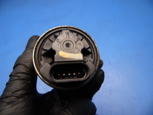 00-05 Cadillac Deville OEM EGR valve 4.6L - Picture 3 of 3