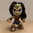 FUNKO BATMAN V SUPERMAN MYSTERY MINIS WONDER WOMAN VINYL FIGURE ‘16 DCEU MINI VS
