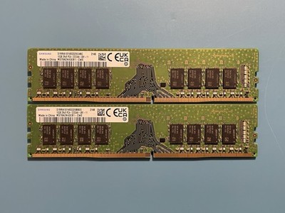 Samsung 32GB (2x16GB) M378A2K43EB1-CWE RAM DDR4-3200 DIMM Memory