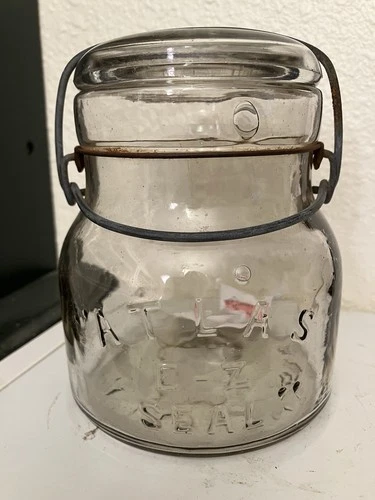 “Atlas E-Z Seal” Squatty Clear Pint Vintage Mason Fruit Jar