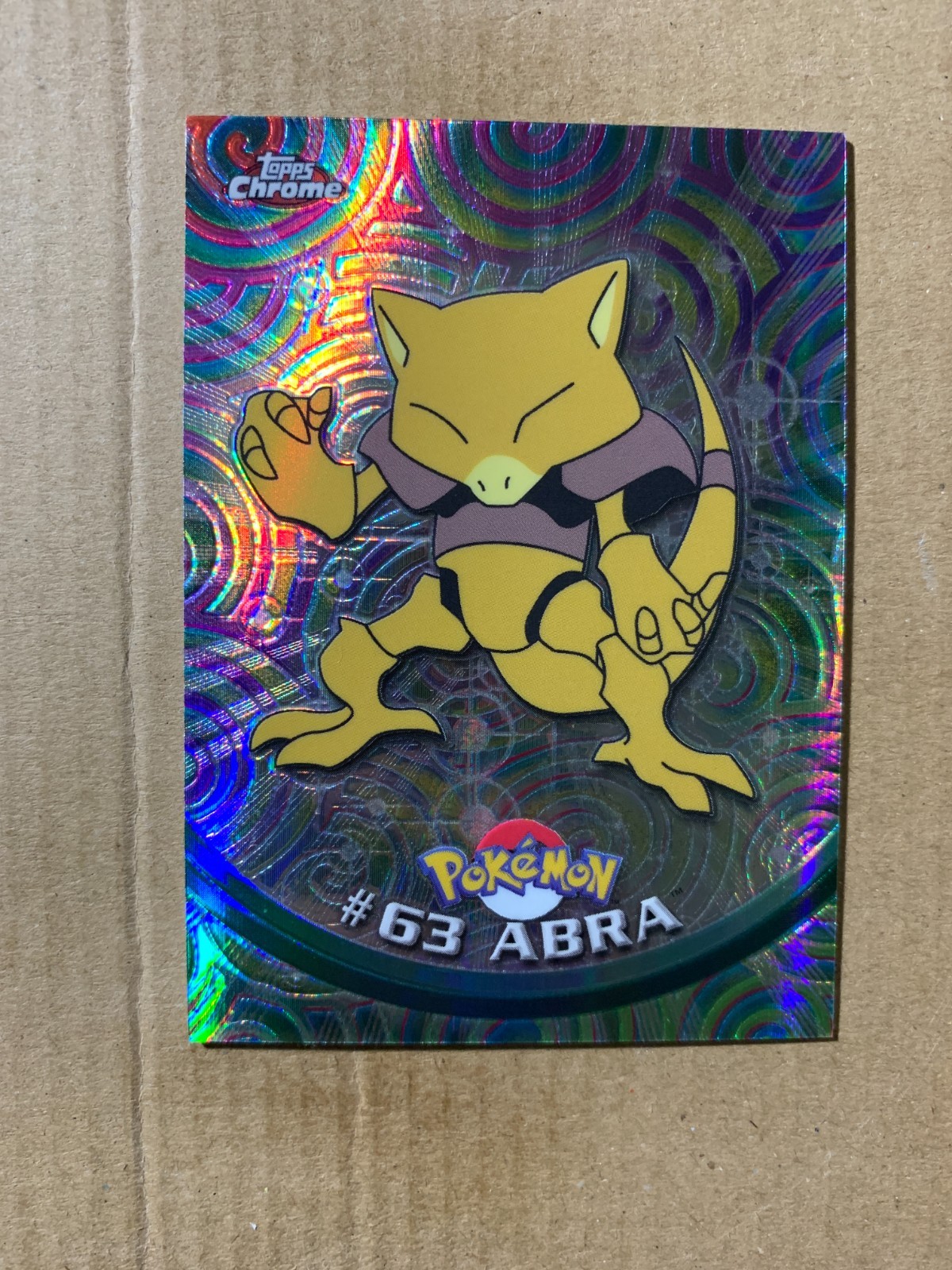 Abra #63 TOPPS CHROME Series 1 - Spectra Holo Pokemon Card - NM/Mint