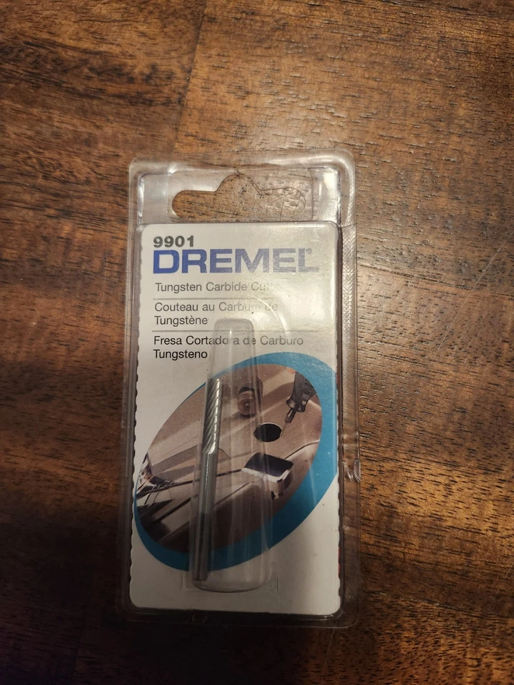 Dremel 9901- Tungsten Carbide Cutter & Dremel 650- 1/8" Router Bit - Image 2 of 3